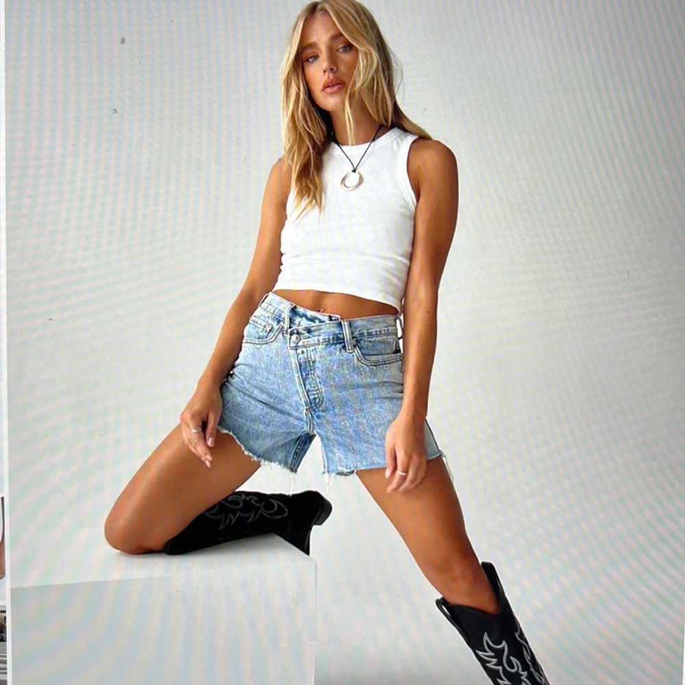 NWT Genleck Asymmetric Waist Jean Shorts